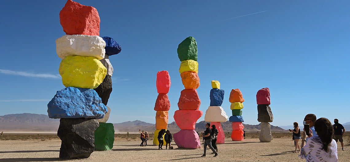 oversized attraction navada